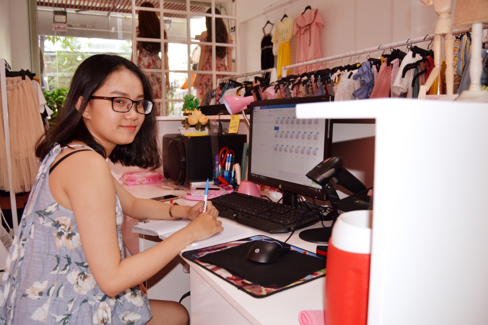 khách hàng sử dụng phần mềm MISA eShop bí quyết quản lý chuỗi cửa hàng thời trang của khách hàng MISA eShop