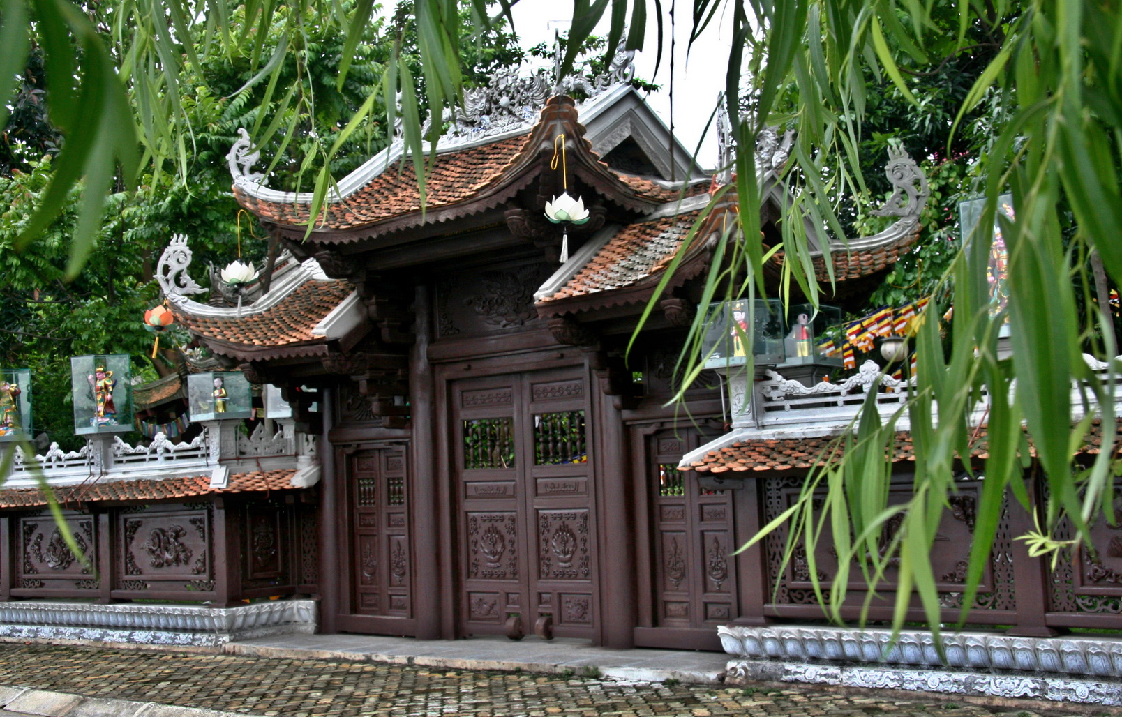 Chùa Vạn Niên - Địa điểm lễ chùa đầu năm