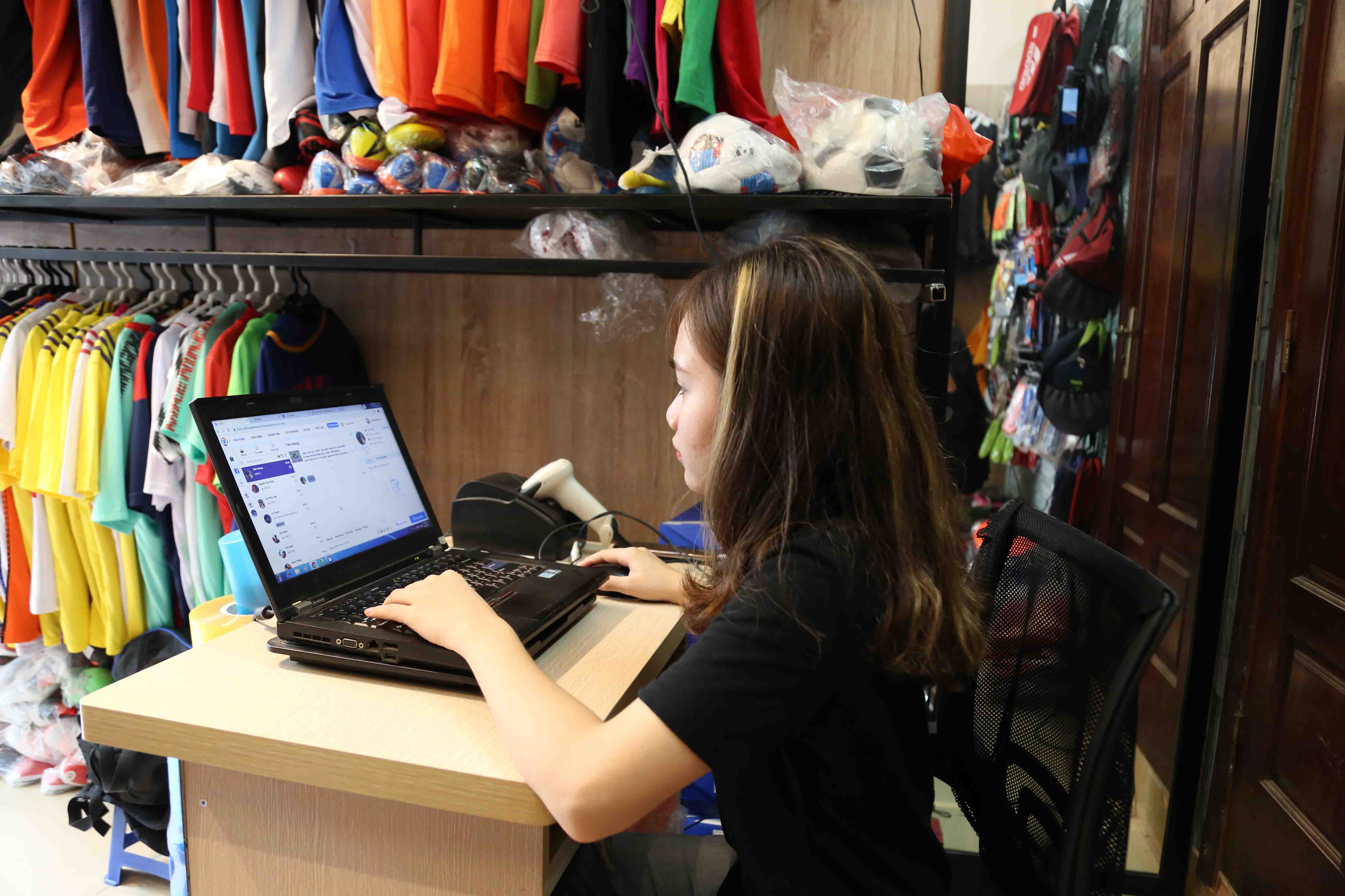 Cửa hàng Đàm Sport