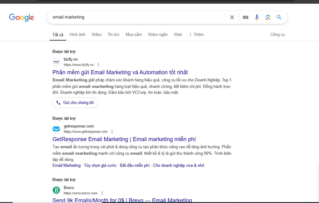 Tiếp cận khách hàng online qua quảng cáo trả phí