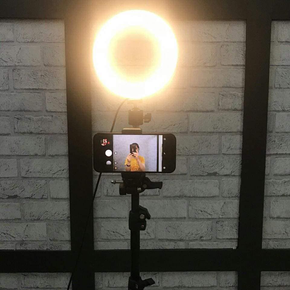 thiết bị livestream