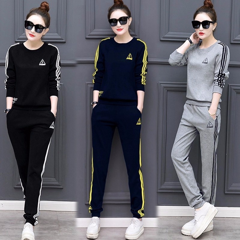 mùa thu nên kinh doanh quần áo