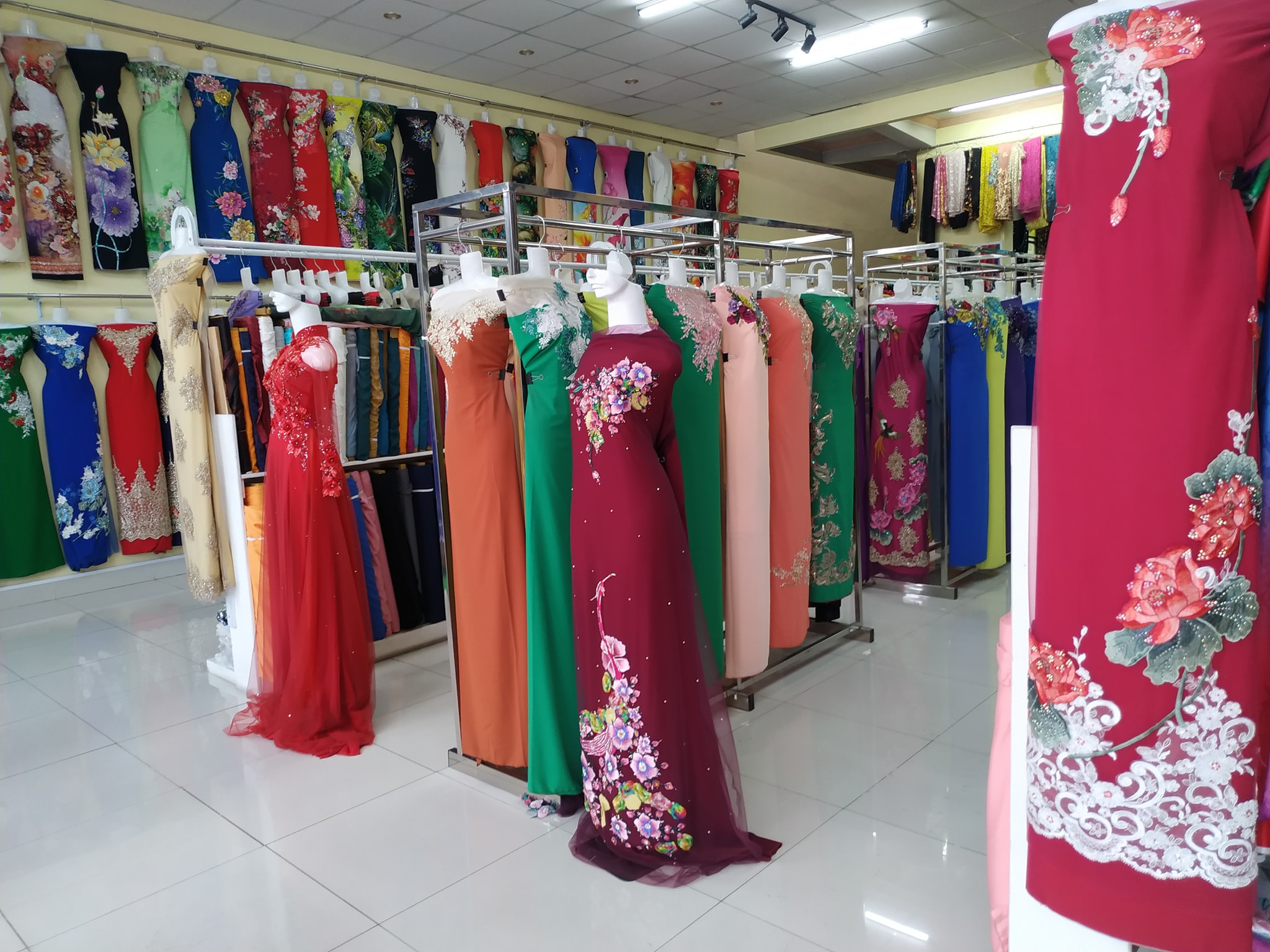 kinh doanh áo dài thiết kế