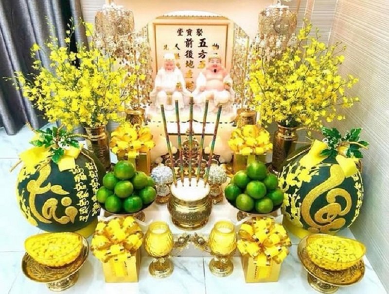 Bàn thờ Thần Tài, Thổ Địa