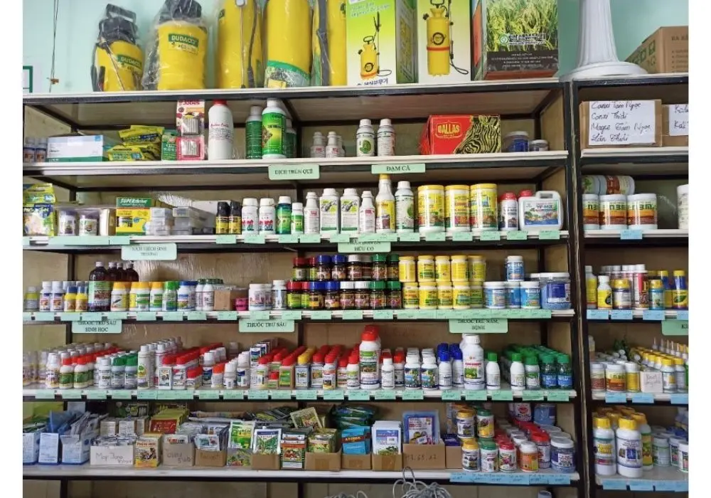 vốn 100tr mở cửa hàng phân bón thuốc trừ sâu ở nông thôn